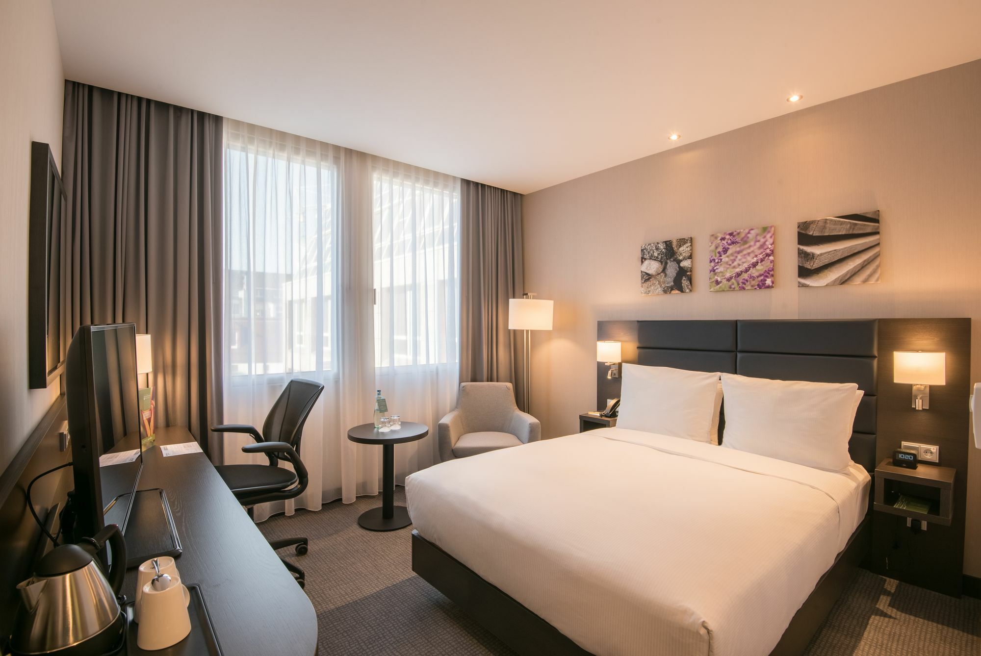 Hilton Garden West 4* München